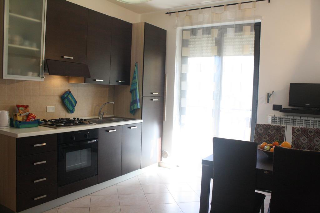 La Dimora Di Paola Apartment Lecce Bilik gambar
