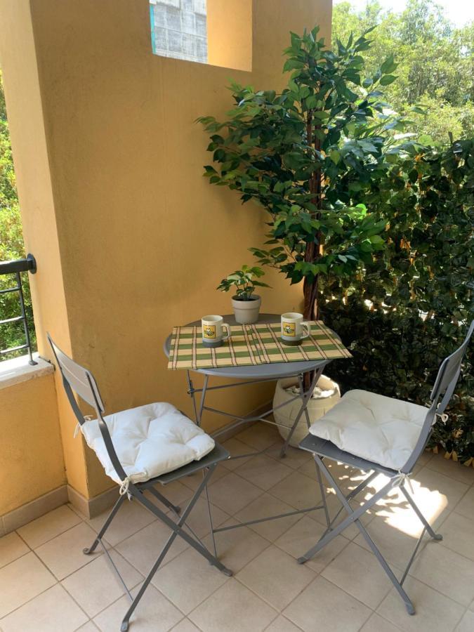 La Dimora Di Paola Apartment Lecce Luaran gambar