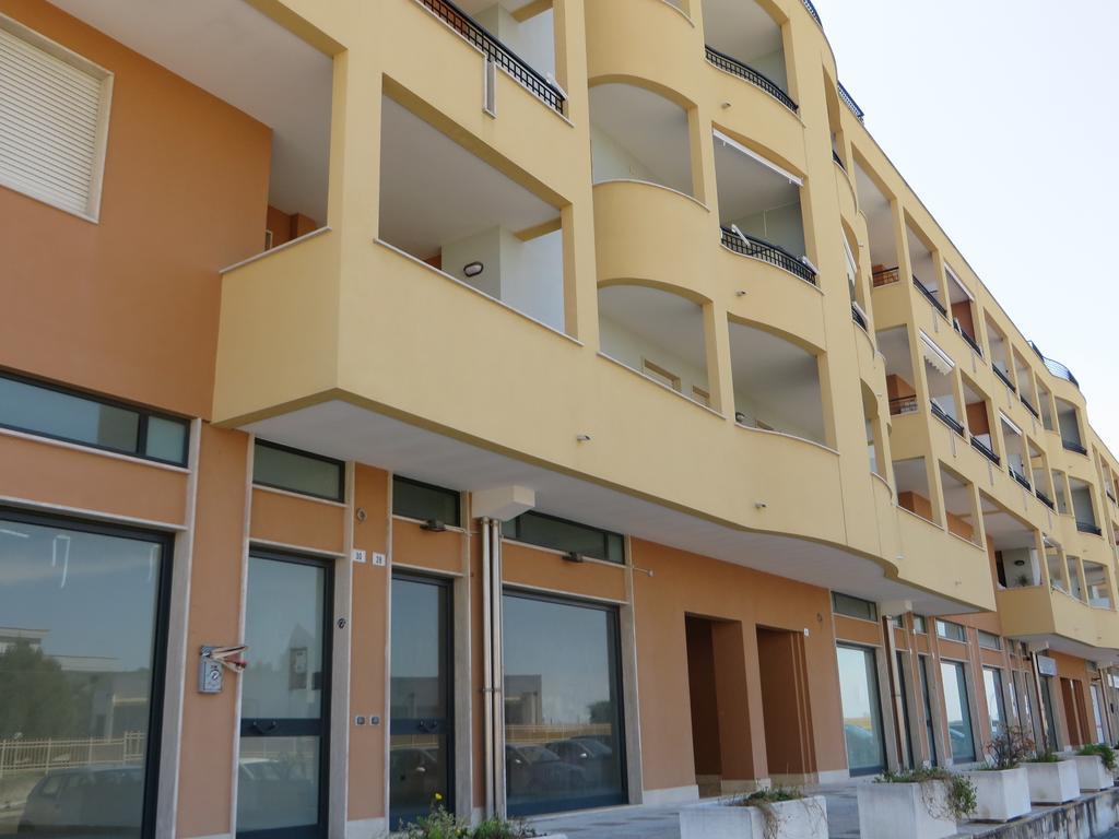 La Dimora Di Paola Apartment Lecce Bilik gambar