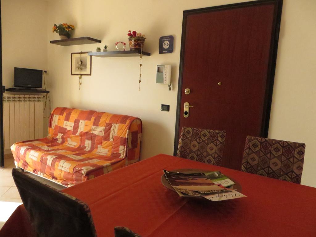 La Dimora Di Paola Apartment Lecce Luaran gambar